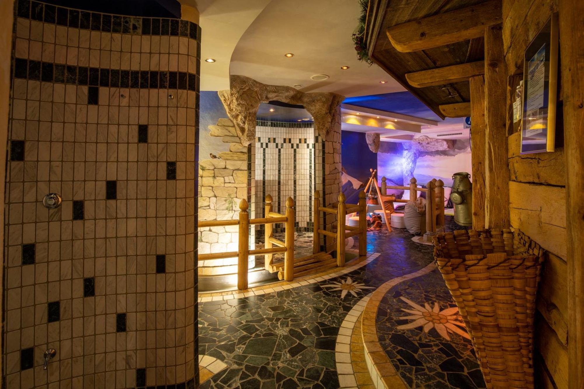 Hotel Garni Monte Bianco ايشجل المظهر الخارجي الصورة