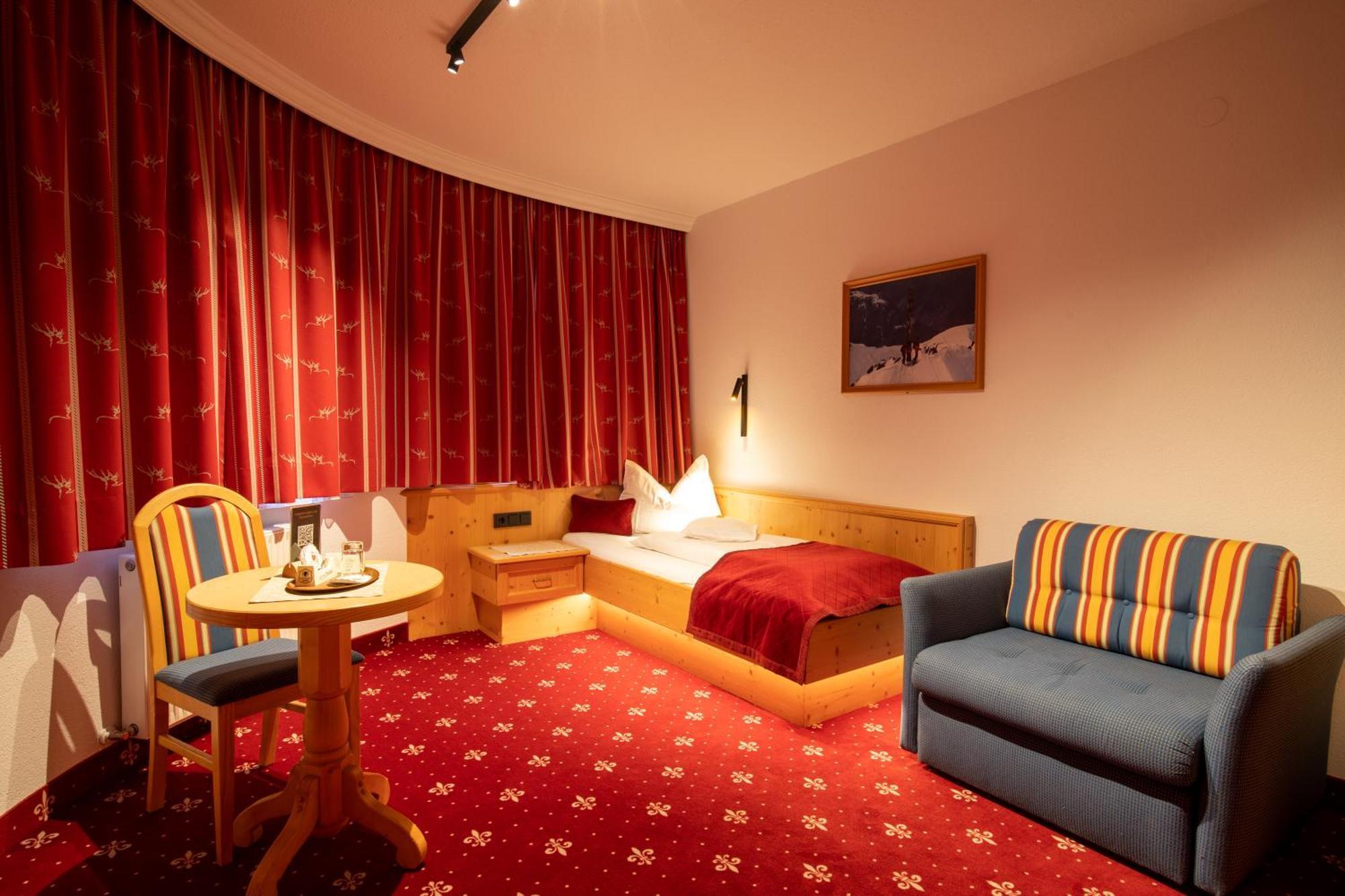 Hotel Garni Monte Bianco ايشجل المظهر الخارجي الصورة