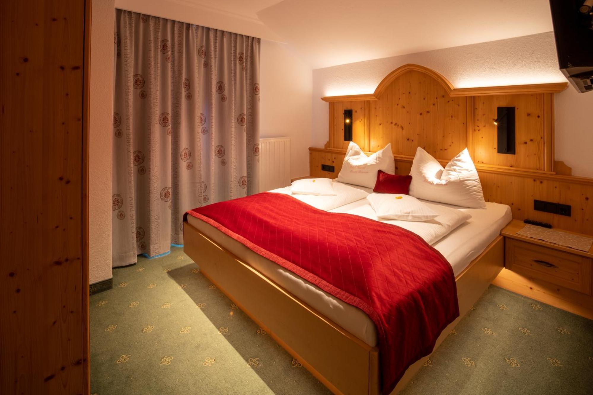 Hotel Garni Monte Bianco ايشجل المظهر الخارجي الصورة
